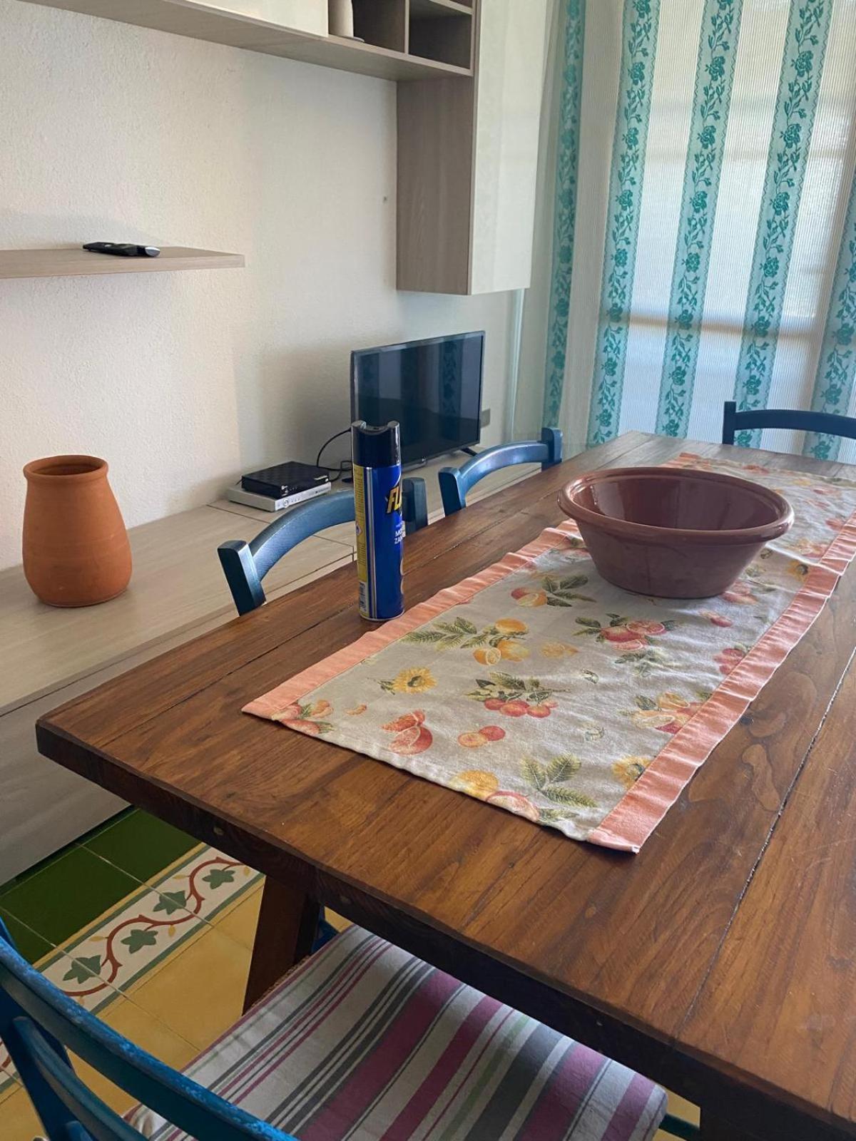 Appartamento Sole E Mare Santa Margherita di Pula Bagian luar foto